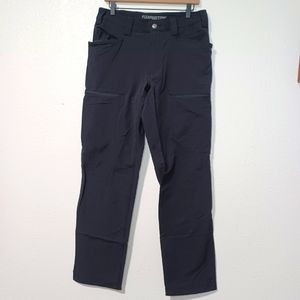 Duluth Trading Co. Flexedition Black Cargo Pants